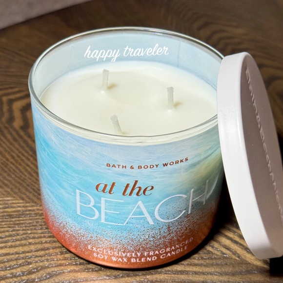AT THE BEACH 3 Wick Candle - Picture 2 of 3